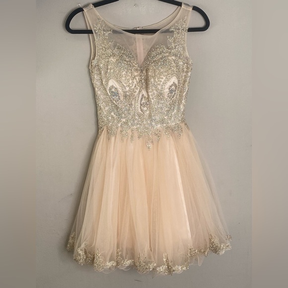 Cinderella Divine Dresses & Skirts - Cinderella Divine Women’s Formal Event Short Party Prom Homecoming Dress Size 6